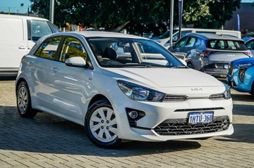 https://vehicle-cdn.autoleague.cloud/15795_41012406_1.jpg
