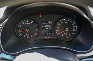 https://vehicle-cdn.autoleague.cloud/15795_41012406_11.jpg