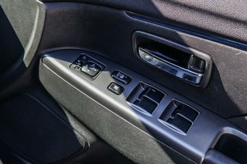 https://vehicle-cdn.autoleague.cloud/15795_41012495_15.jpg