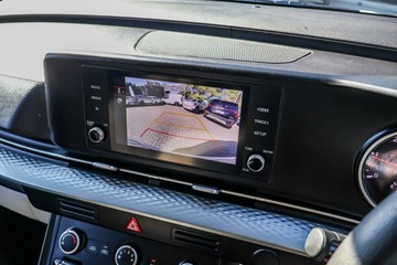 https://vehicle-cdn.autoleague.cloud/15795_41012498_13.jpg