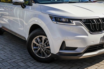 https://vehicle-cdn.autoleague.cloud/15795_41012498_6.jpg