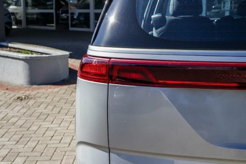 https://vehicle-cdn.autoleague.cloud/15795_41012501_9.jpg