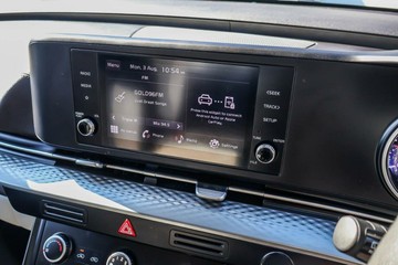 https://vehicle-cdn.autoleague.cloud/15795_41012503_14.jpg