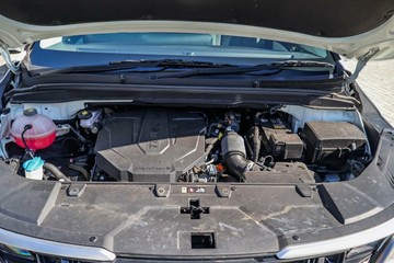 https://vehicle-cdn.autoleague.cloud/15795_41012503_22.jpg