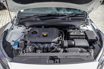 https://vehicle-cdn.autoleague.cloud/15795_41012515_22.jpg