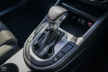 https://vehicle-cdn.autoleague.cloud/15795_41012531_12.jpg