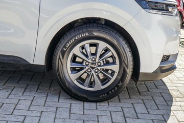 https://vehicle-cdn.autoleague.cloud/15795_41012577_10.jpg