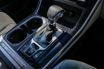 https://vehicle-cdn.autoleague.cloud/15795_41012577_12.jpg