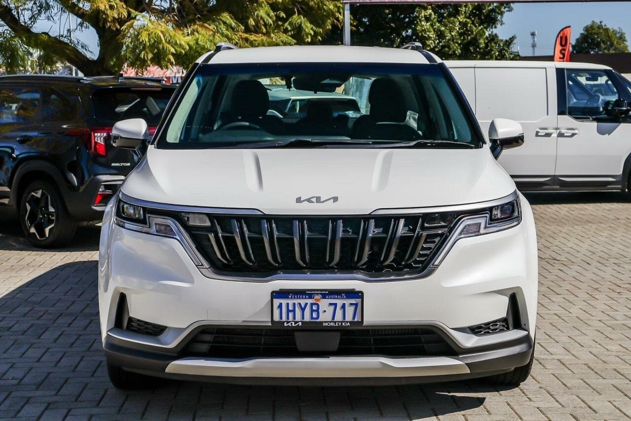 Kia Carnival image 4