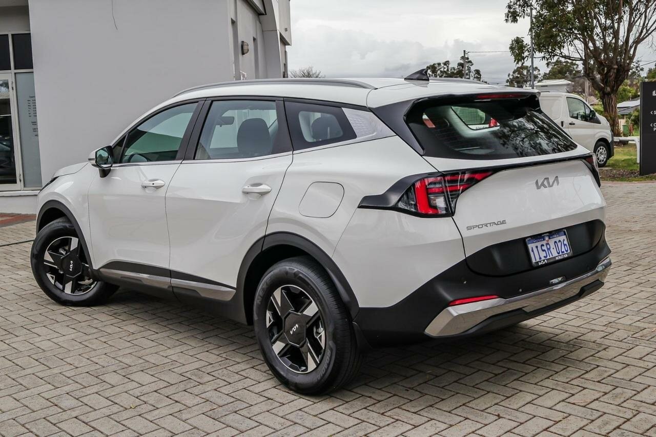 Kia Sportage image 2