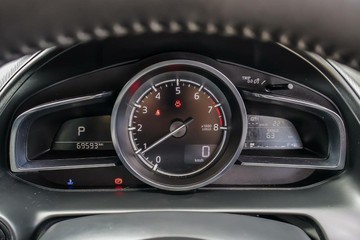 https://vehicle-cdn.autoleague.cloud/15795_41012738_11.jpg