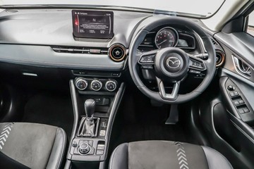 https://vehicle-cdn.autoleague.cloud/15795_41012738_20.jpg