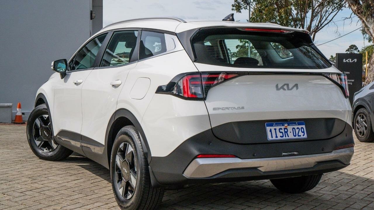 Kia Sportage image 3