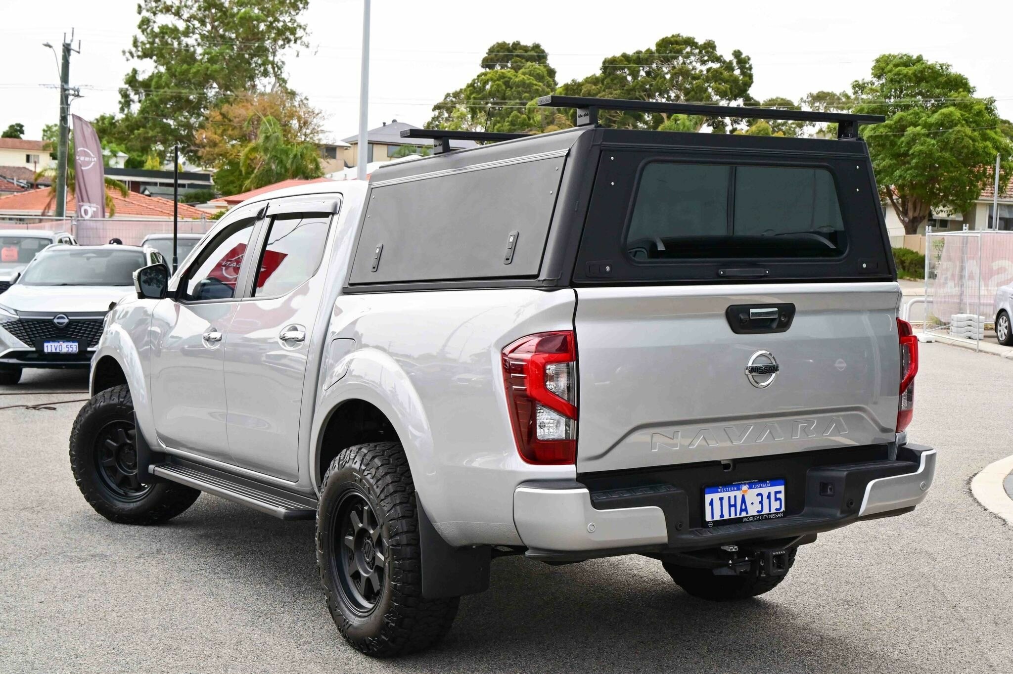 Nissan Navara image 3