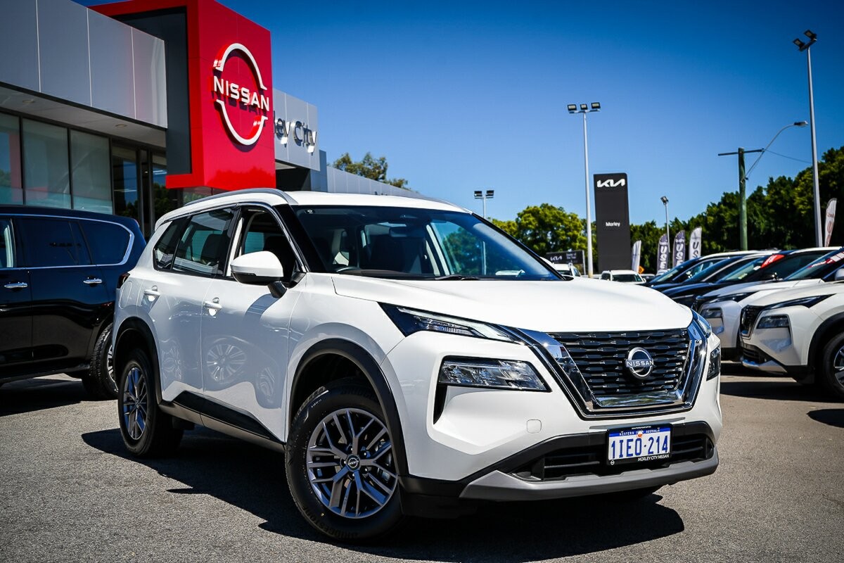 Nissan X-trail image 2