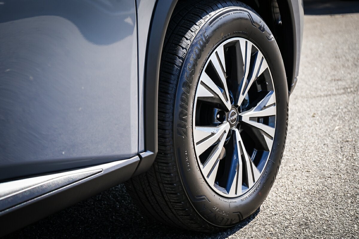 Nissan X-trail image 4