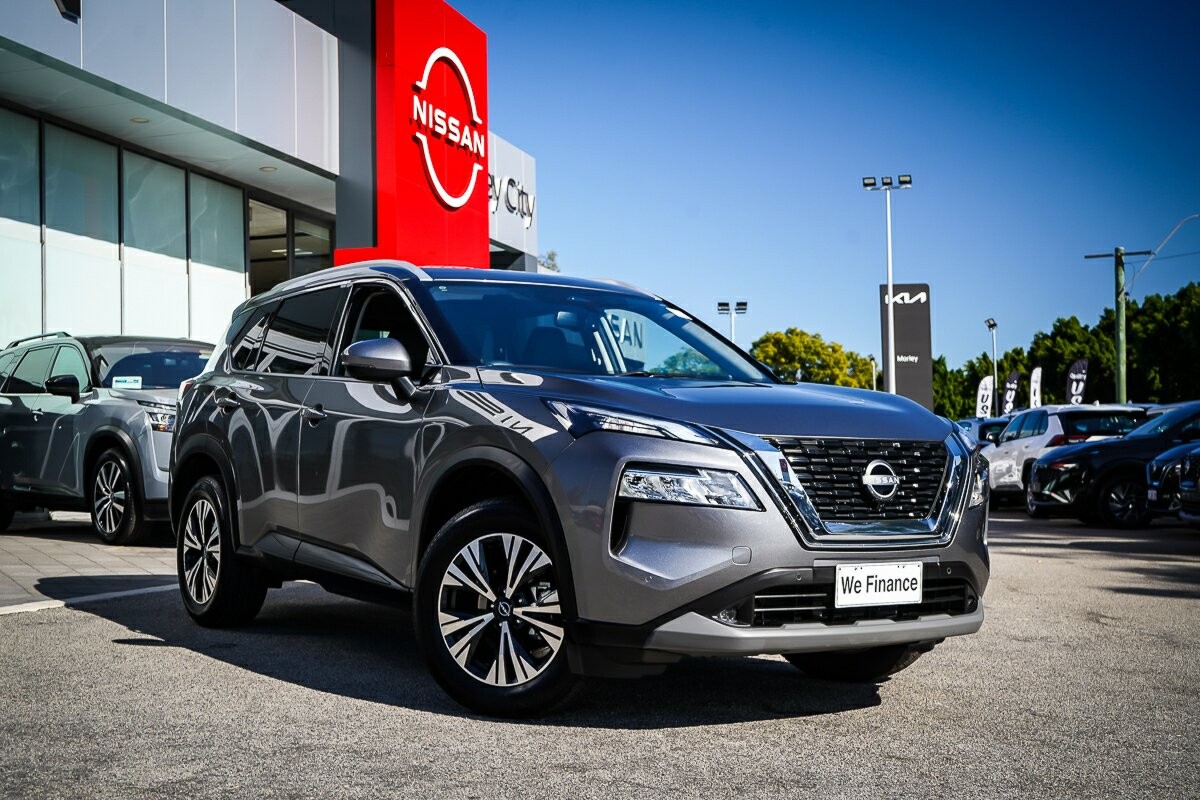 Nissan X-trail image 2