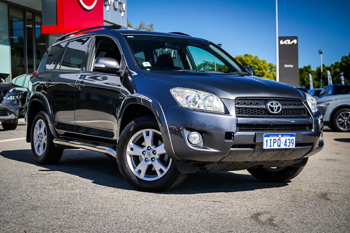 Toyota Rav4 image 1