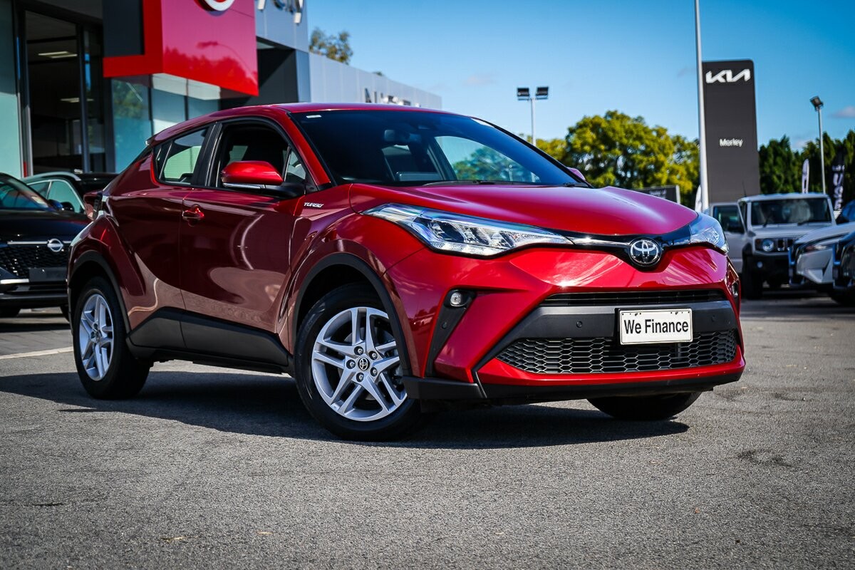 Toyota C-hr image 1