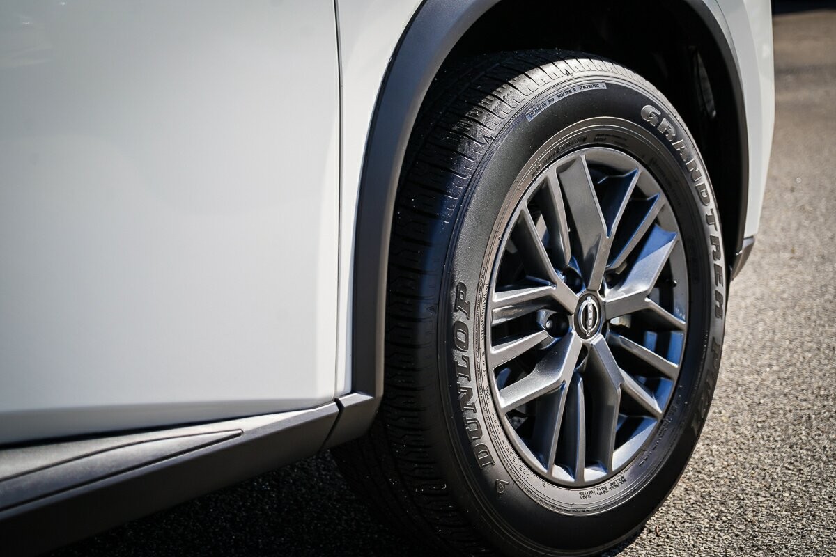 Nissan X-trail image 3