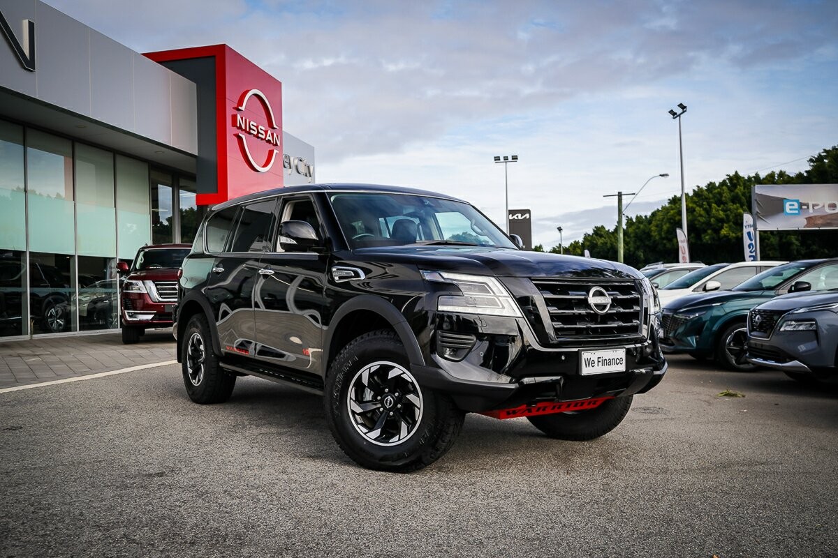 Nissan Patrol image 2