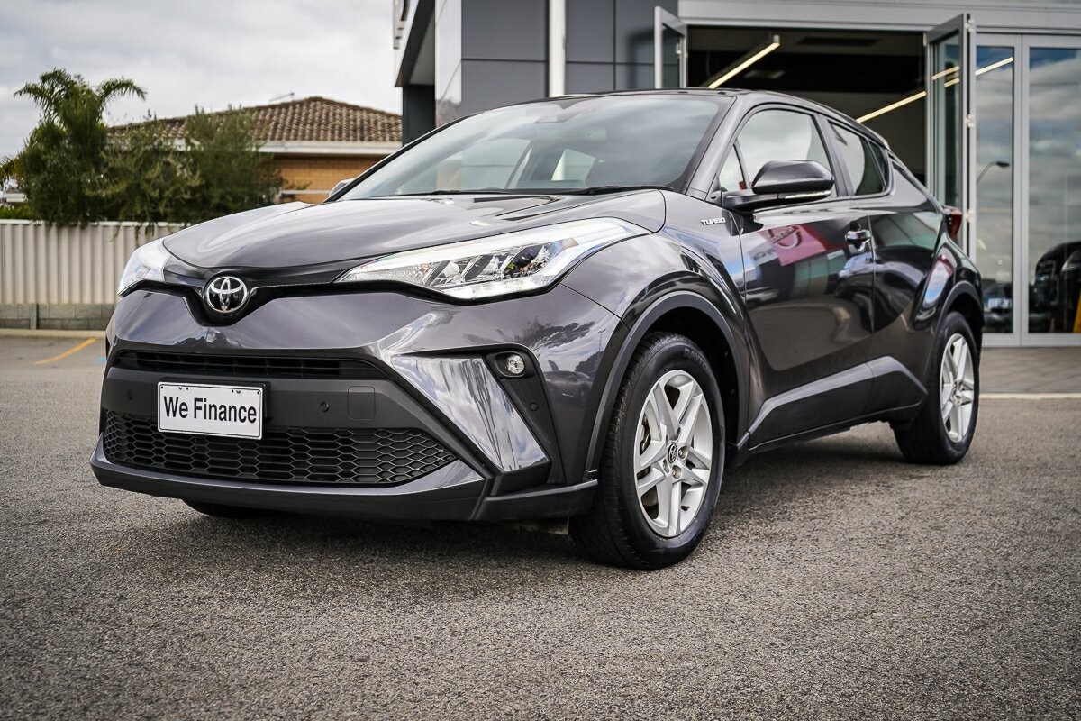 Toyota C-hr image 4