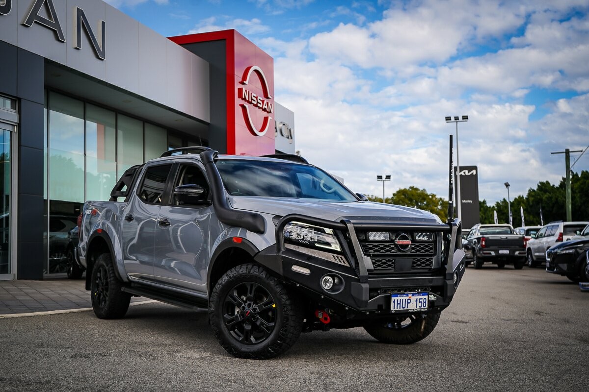 Nissan Navara image 2