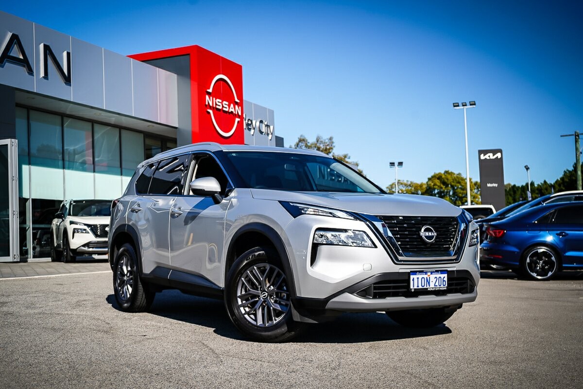 Nissan X-trail image 2