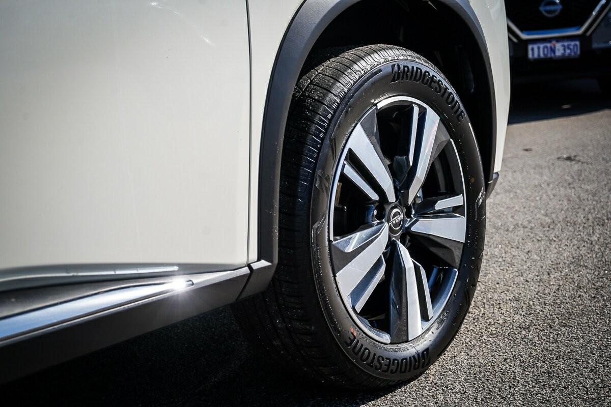 Nissan X-trail image 4
