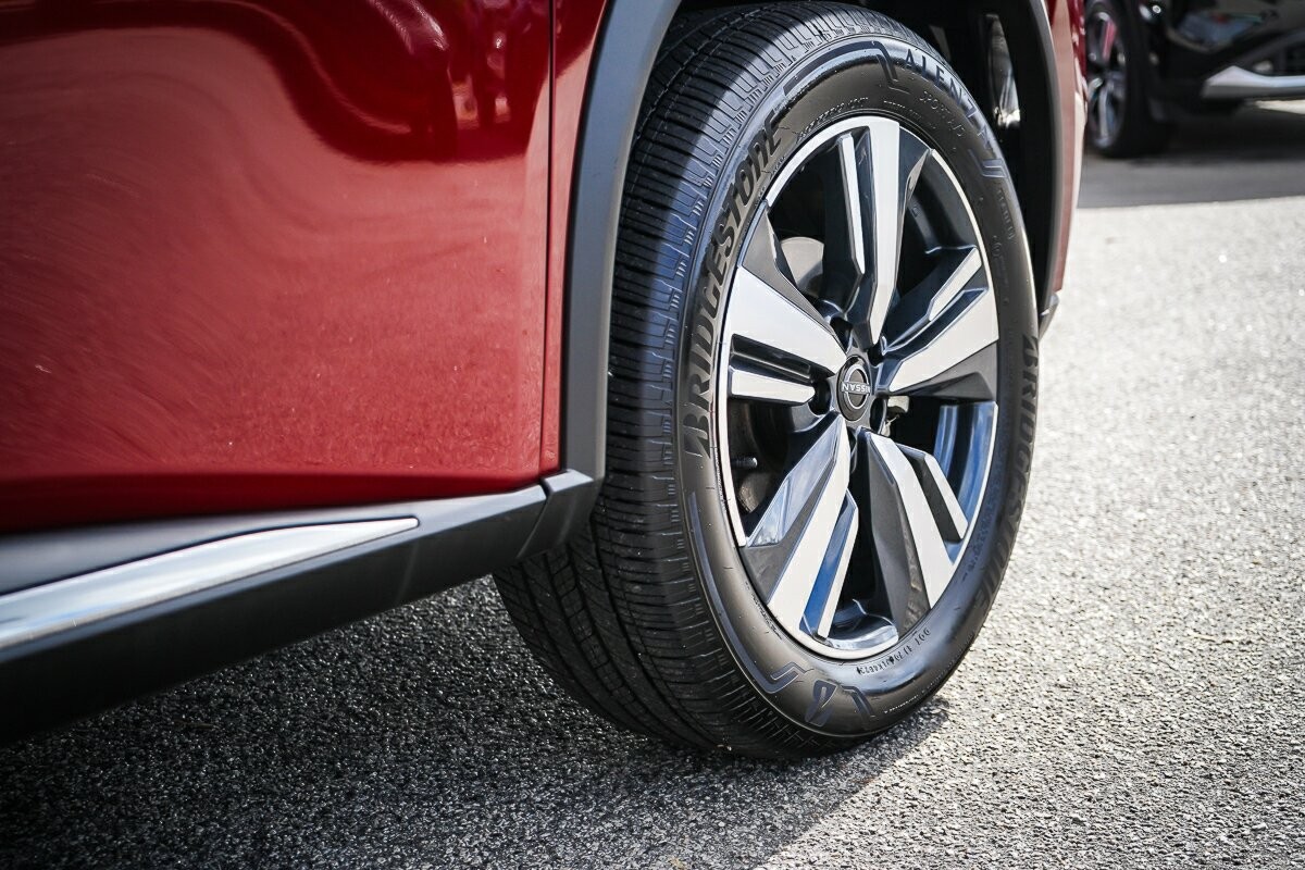 Nissan X-trail image 4
