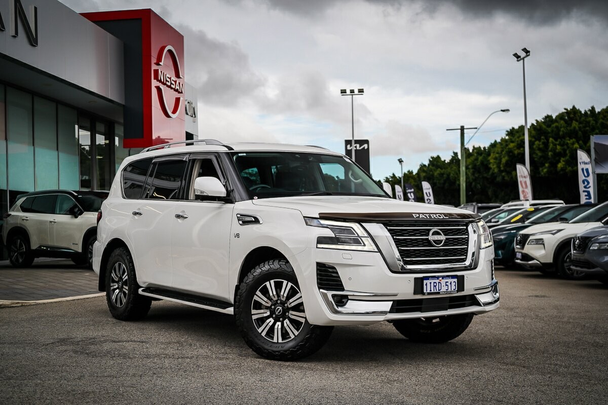Nissan Patrol image 2
