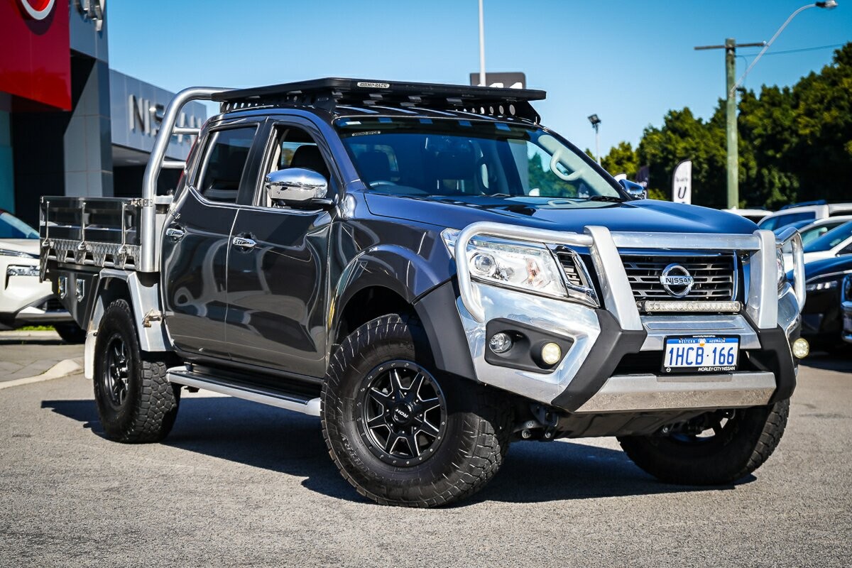 Nissan Navara image 1