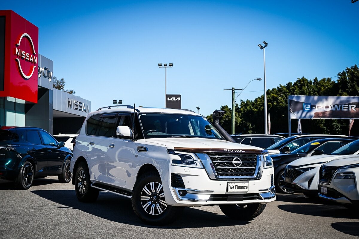 Nissan Patrol image 1