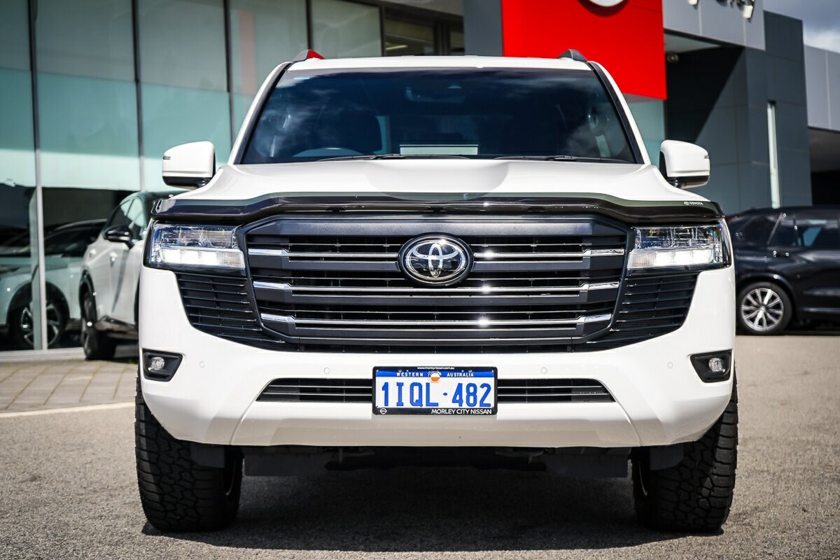 Toyota Landcruiser image 4