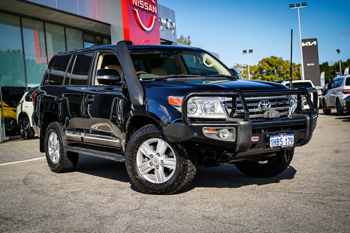 Toyota Landcruiser image 1