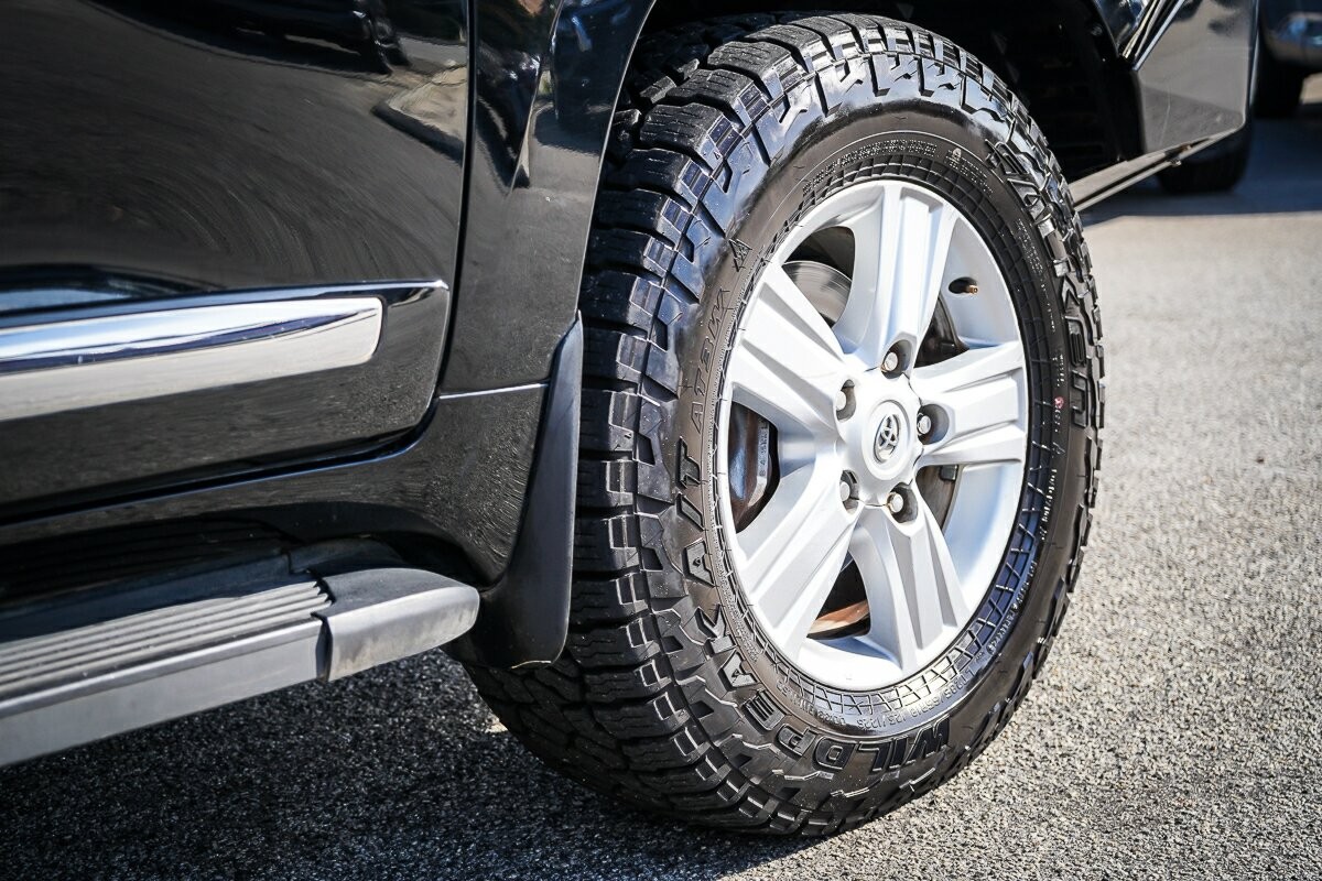 Toyota Landcruiser image 4