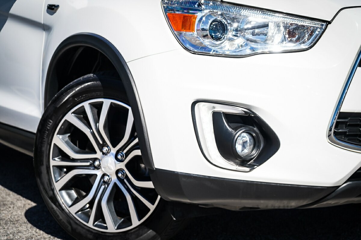 Mitsubishi Asx image 2