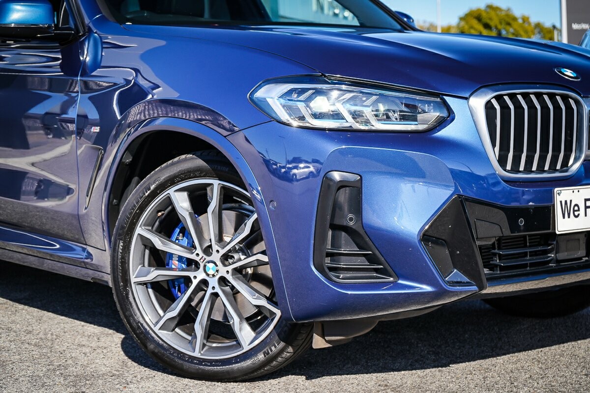 BMW X3 image 2