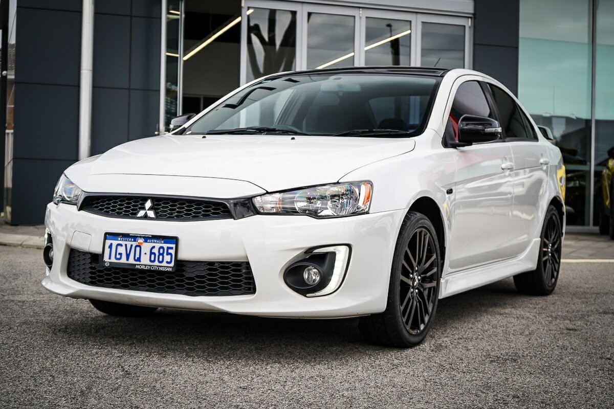 Mitsubishi Lancer image 4