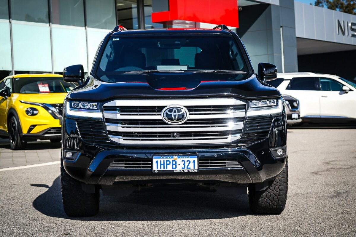 Toyota Landcruiser image 3