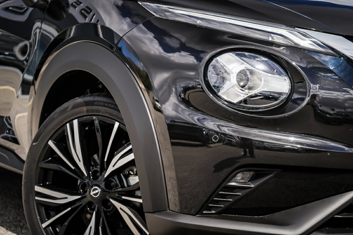 Nissan Juke image 3