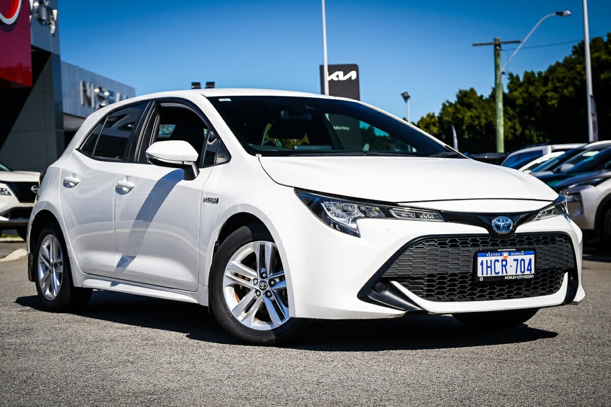 Toyota Corolla image 2