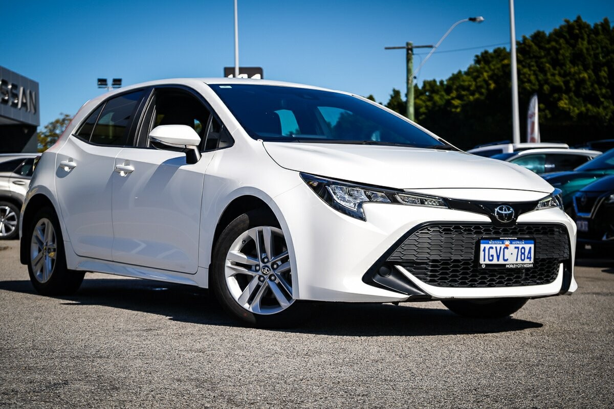 Toyota Corolla image 1