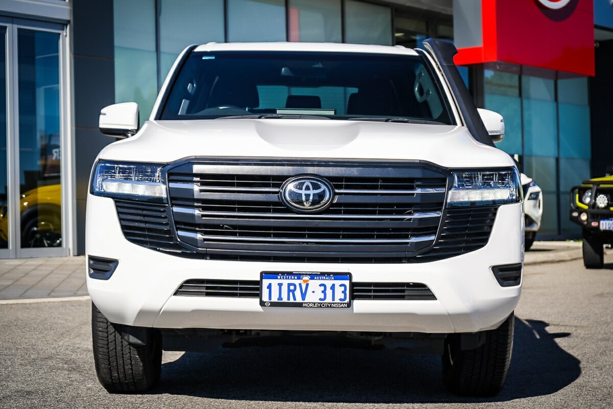 Toyota Landcruiser image 4