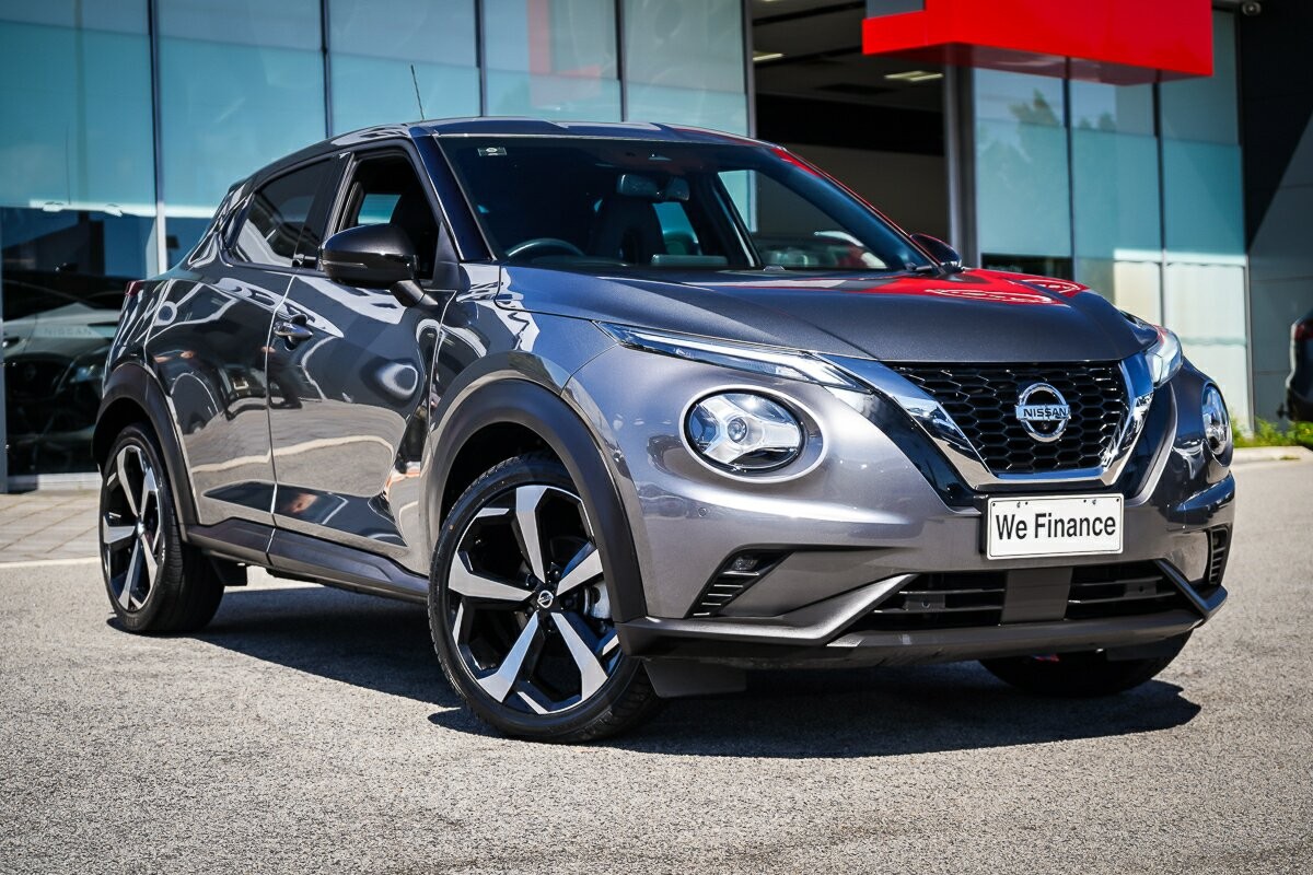 Nissan Juke image 1