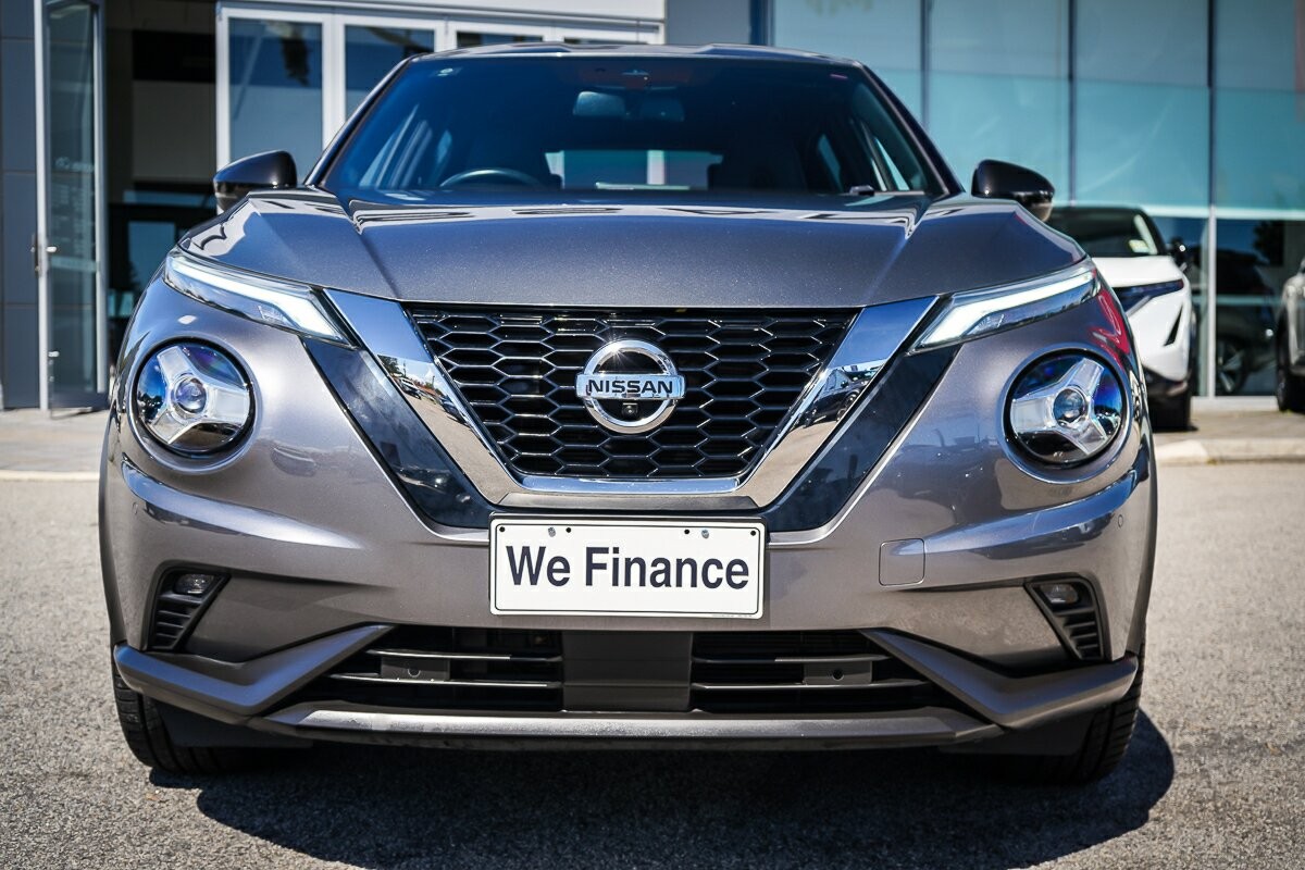 Nissan Juke image 4