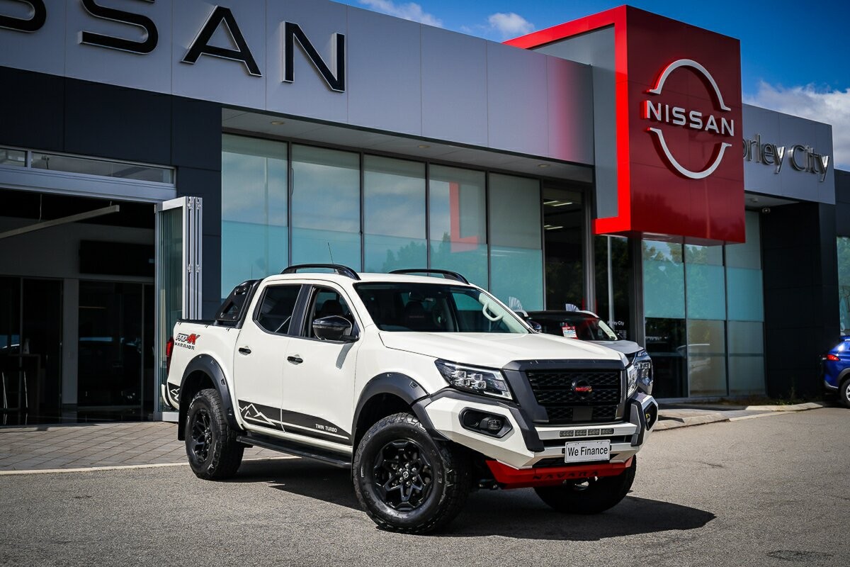 Nissan Navara image 2