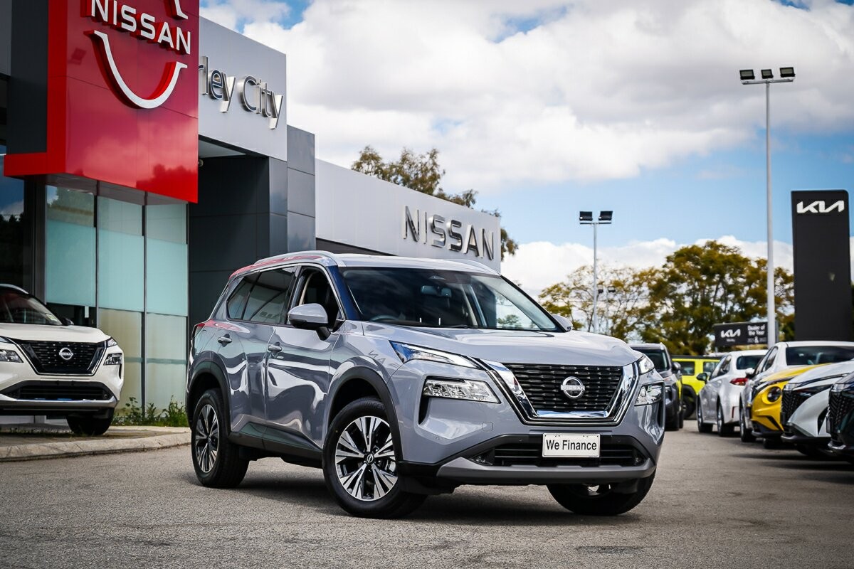 Nissan X-trail image 2