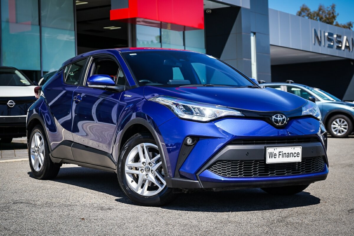 Toyota C-hr image 1