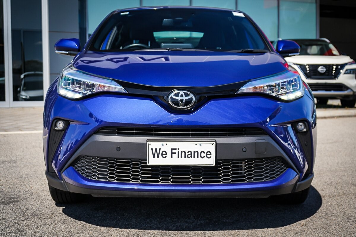Toyota C-hr image 4